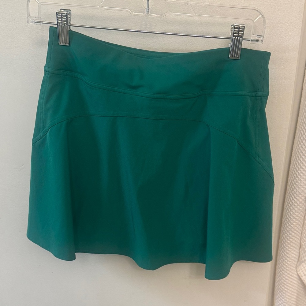 Lululemon Green Women's Skirt